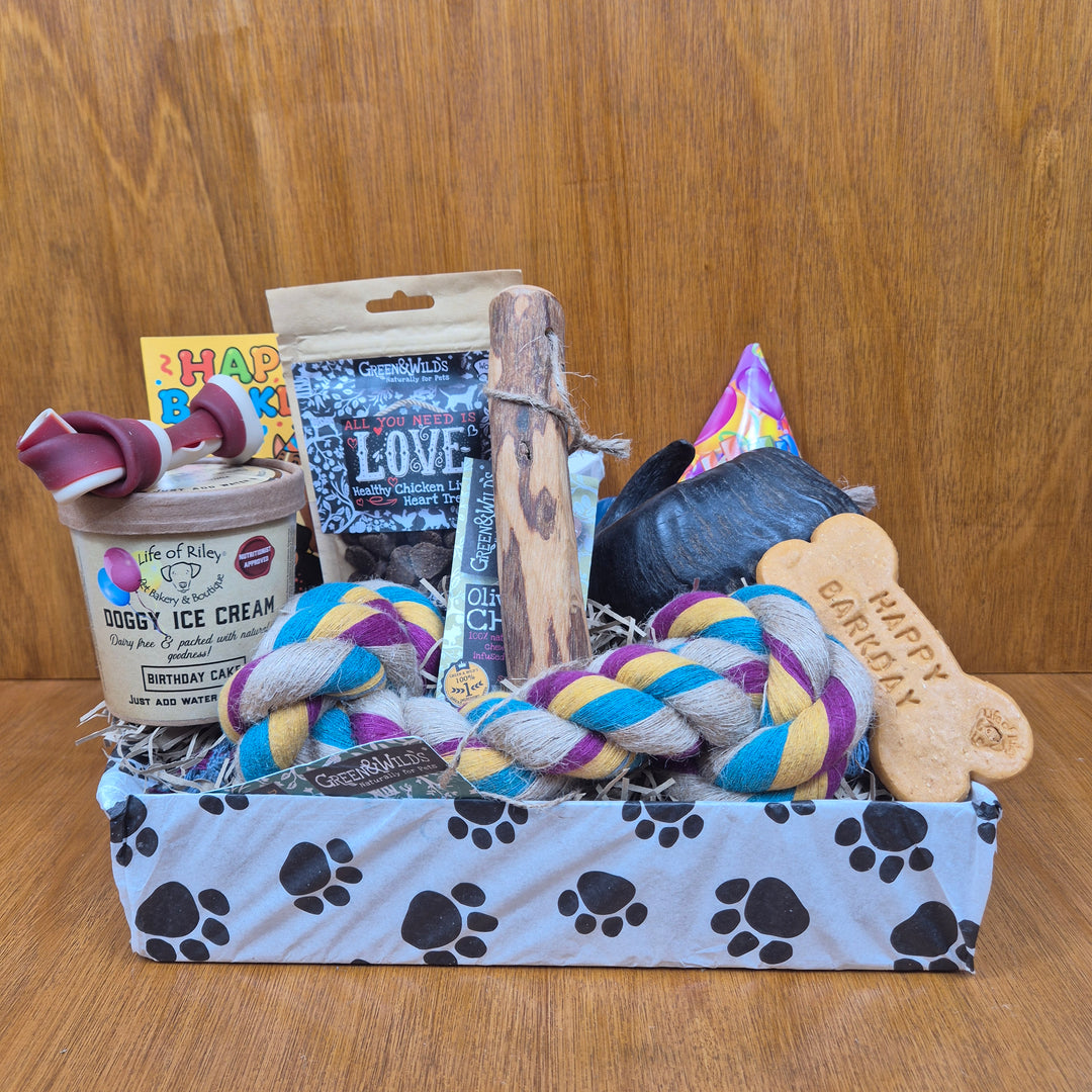 Top Dog Birthday Box, The Ultimate for Medium Sized Dogs (10–20kg)
