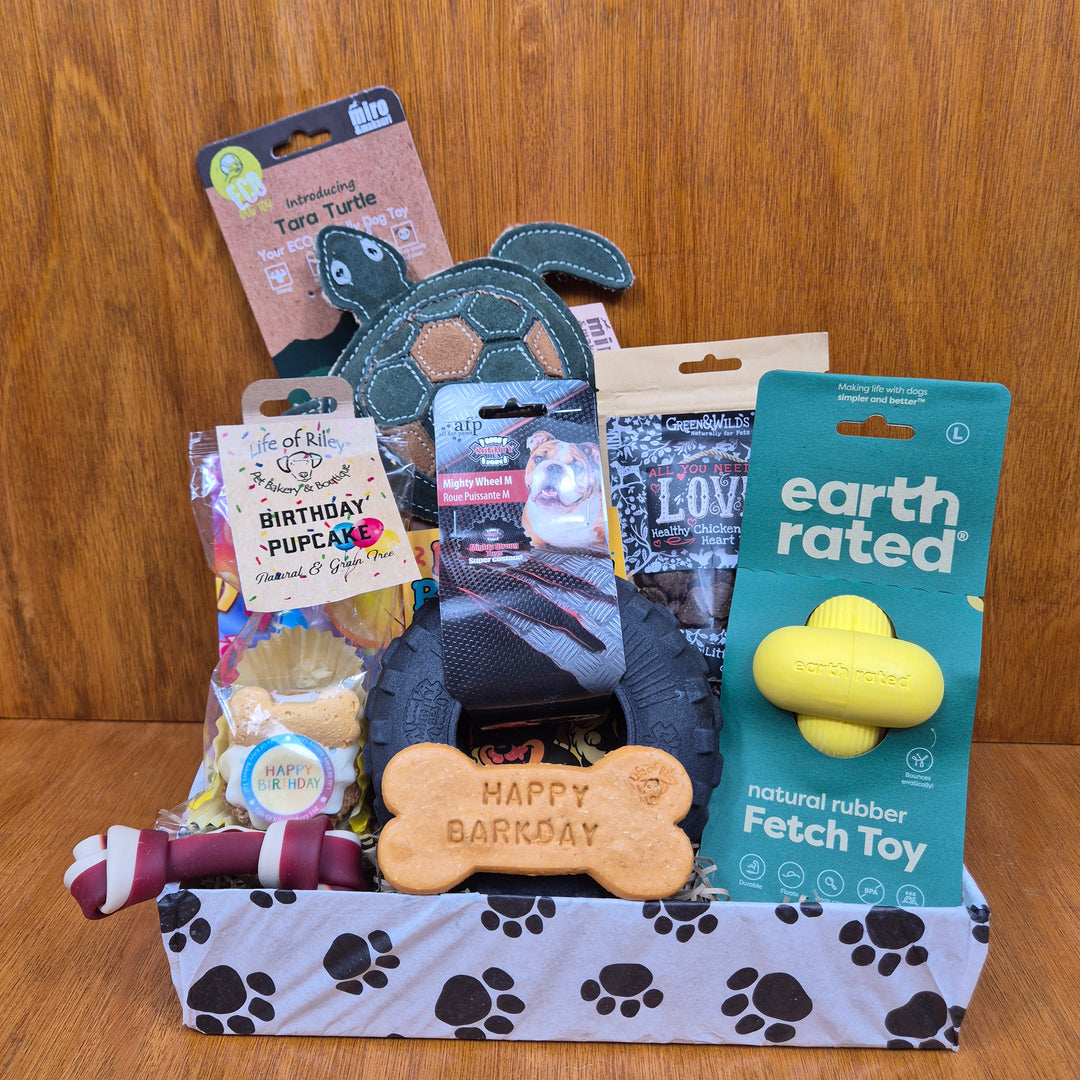 Top Dog Birthday Box, The Ultimate for Medium Sized Dogs (10–20kg)