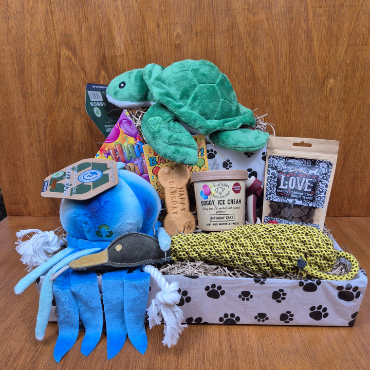 Top Dog Birthday Box, The Ultimate for Senior Medium Sized Dogs (10–20kg)