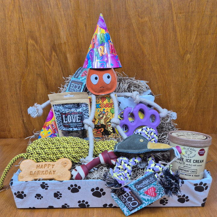 Top Dog Birthday Box, The Ultimate for Senior Medium Sized Dogs (10–20kg)