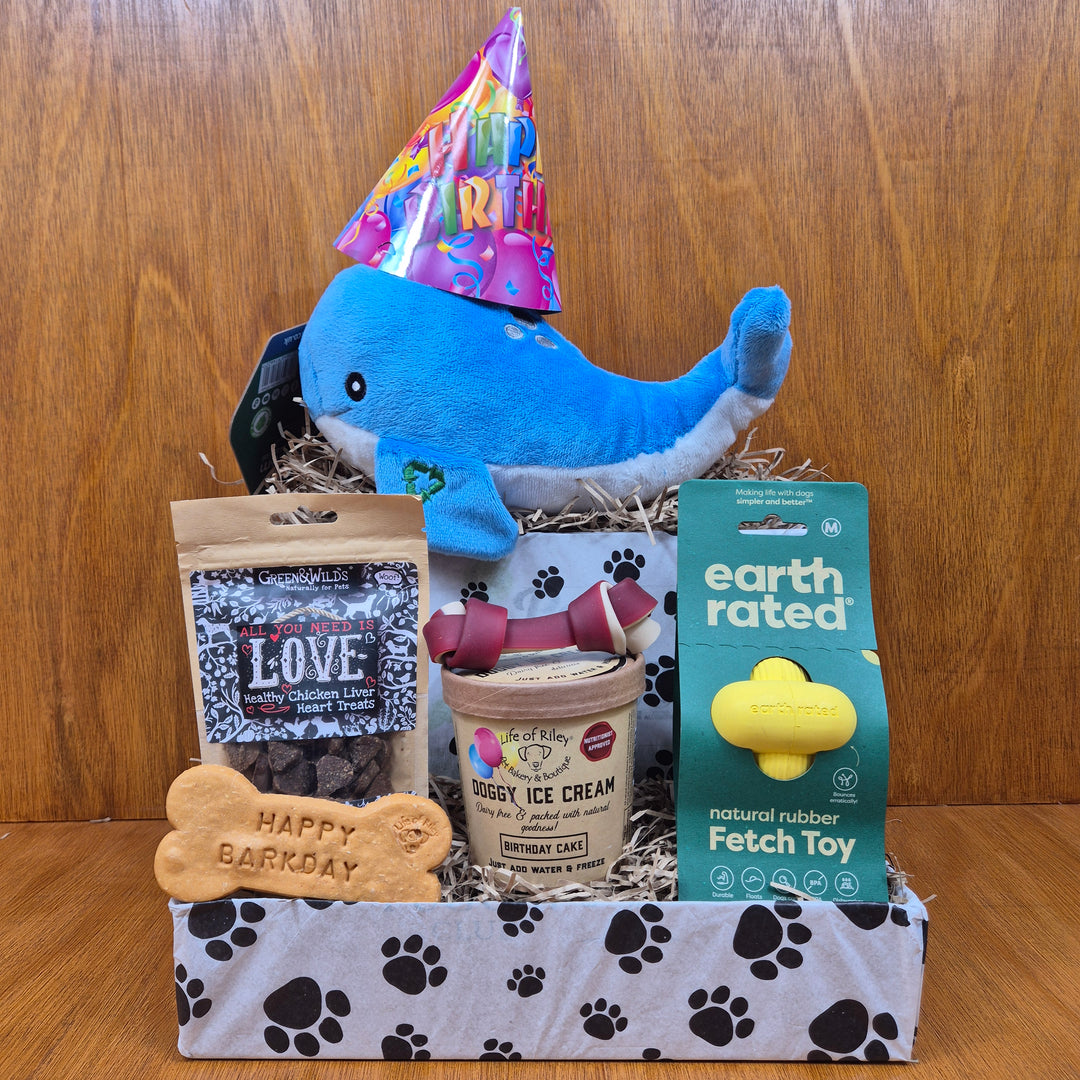 Bow Wow Birthday Box, The Deluxe for Senior Small Dogs (5–10kg)