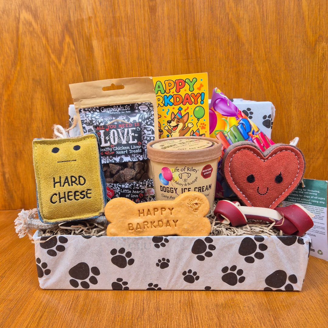 Bow Wow Birthday Box, The Deluxe for Senior Small Dogs (5–10kg)
