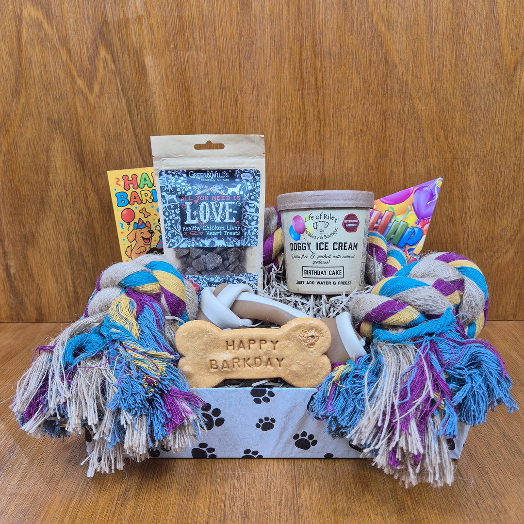 Tail-Waggin’ Birthday Box for Extra Large Dogs (35kg+)