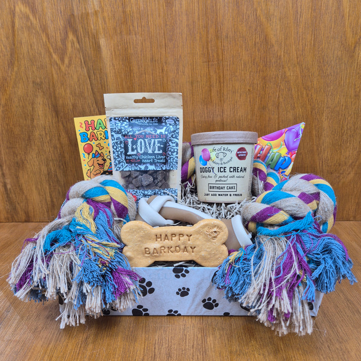Tail-Waggin’ Birthday Box for Extra Large Dogs (35kg+)
